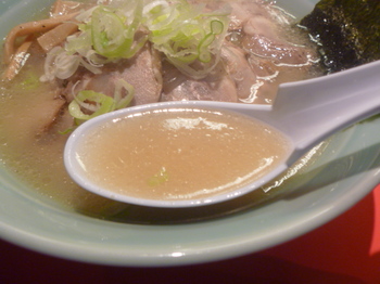 鶏白湯スープ9.JPG